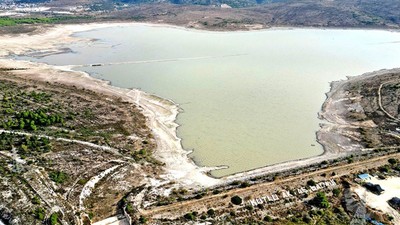 Turizm cenneti Çeşme'de su seviyesi yüzde 13'e düştü!