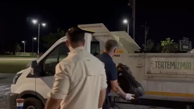 İzmir'de grev 5. gününde: Kriz büyüyor, Başkan Tugay çöp topladı