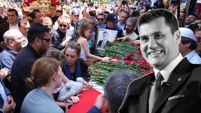 Gözyaşları sel oldu... Ferdi Zeyrek son yolculuğa uğurlandı!