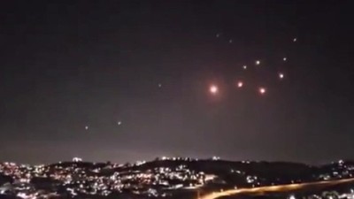 İran'dan İsrail'e füze ve İHA ile saldırısı
