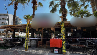 Turistleri rahatsız ettikleri görüntüler infial yaratmıştı: Cinsel saldırı ve kapatma cezası