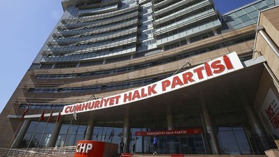 CHP'nin 3 eski Genel Başkanı'ndan Özel'e destek