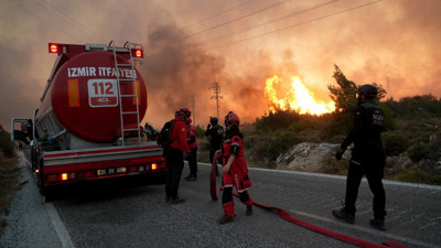Çeşme’de büyük yangın! Alevler yükseliyor...
