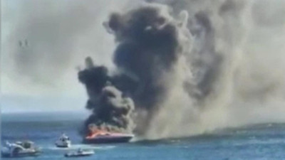 Erdek'te lüks yat alevlere teslim oldu