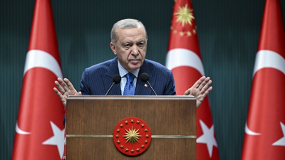 'Herkes elini taşın altına koymalı'