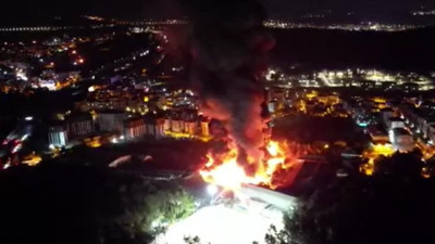 Çekmeköy'de fabrika yangını