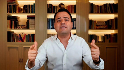 Ses getiren paylaşım; 'Prof. Dr. Özgür Demirtaş öldü, artık sadece...'