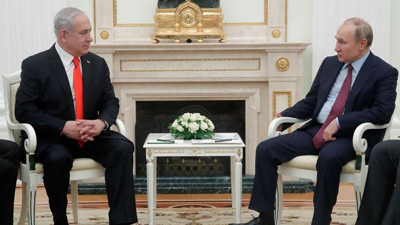 Putin ve Netanyahu telefonda görüştü