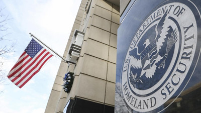 15 bin dolar şartından Türk vatandaşları muaf tutuldu