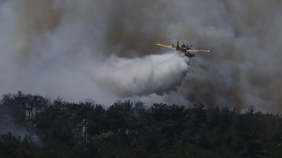 Beş ilde orman yangını: Çanakkale’de bir köy boşaltıldı
