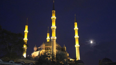 Mevlid Kandili ne zaman? Mevlit Kandili hangi güne denk geliyor?