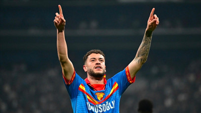 İmzalar atıldı: Göztepeli Romulo rekor bedelle transfer oldu!