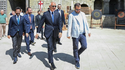 Tanıtımda yeni güç: 170 ülke, 1 milyar izleyici… Dünyanın gözü Türk dizilerinde!