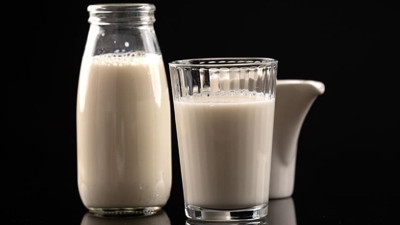 Süt işletmelerine kontrol: Bin ton süt ürünü muhafaza altına alındı