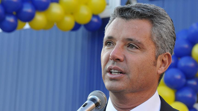 Fenerbahçe’de seçim yarışı başladı: Sadettin Saran imzaları teslim ediyor