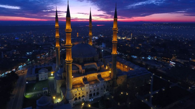 Bugün kandil mi? Mevlid Kandili bugün mü yarın mı? Ne zaman?