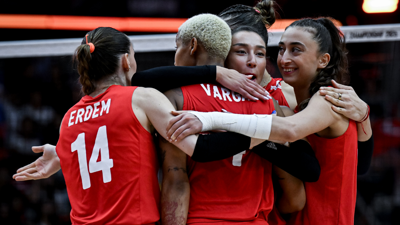 Filenin Sultanları maçı ne zaman, saat kaçta? Türkiye - İtalya voleybol maçı hangi kanalda? TRT 1 CANLI İZLE