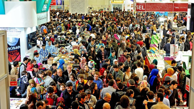 Fuarlar İstanbul'u hareketlendirmeye başladı