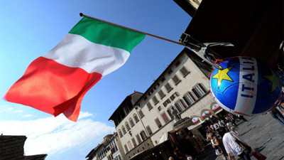 İtalya'da muhalefetten 'kaos' uyarısı