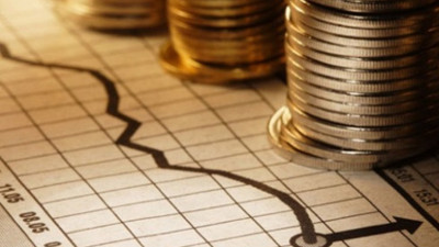 Dev sektörler büyüme hedefini aşağı çekiyor