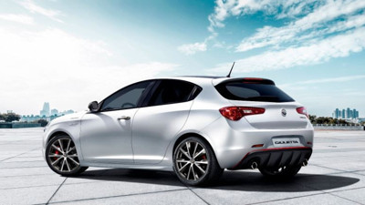 Alfa Romeo'da 'yarı yarıya' seçeneği