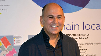 Özpetek 'İstanbul Kırmızısı' filmini İtalya’da tanıttı