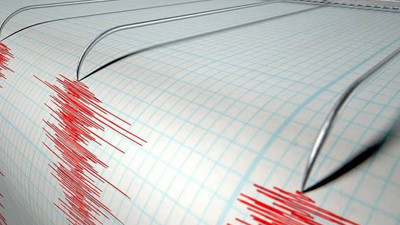 İtalya'da deprem
