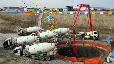 50 milyonluk kulenin temeli atıldı