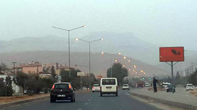 Asit yağmuru beklenirken toz fırtınası geldi