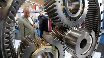 Almanya'da sanayi üretimi ağustosta arttı