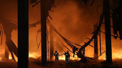 Yalıtım fabrikasında yangın çıktı