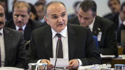 "Elektrikli ve sedan olacak"