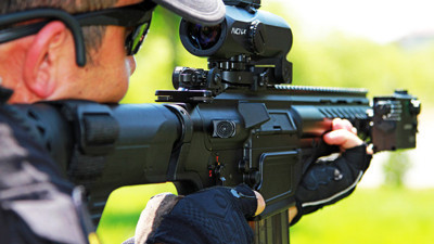 Dakikada 700 mermi atıyor