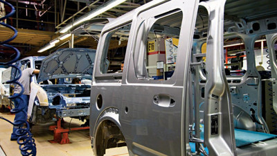 'Türkiye'de üretilen araçlar geri çağırılmıyor'