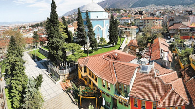 Uludağ'ın kuytusunda çınarların gölgesinde