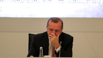 Erdoğan, gözyaşlarını tutamadı