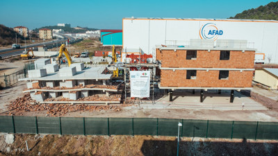 Deprem yıkımına karbon elyaflı çözüm
