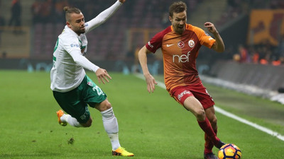 Galatasaray evinde güldü