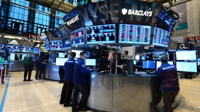 New York borsası karışık seyirle açıldı