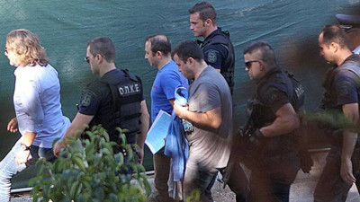 Yunanistan'a kaçan darbeci askerlerle ilgili yeni karar