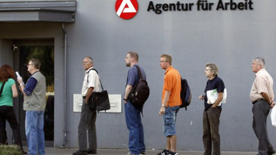 Almanya'da işsiz sayısı kasımda azaldı