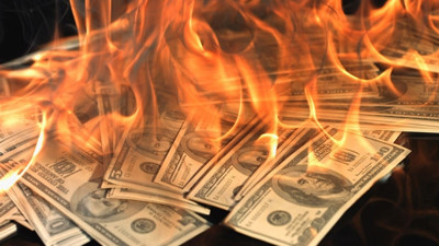 Doların tansiyonu düşmüyor