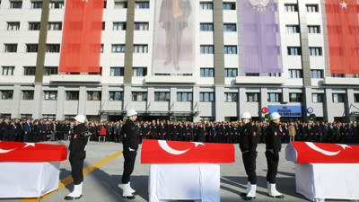 Şehit polisler için tören düzenlendi