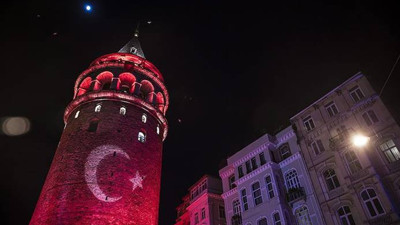 Galata Kulesi kırmızı beyaza büründü