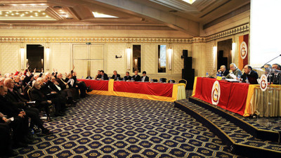 Borcu 1 milyar 623 milyon!