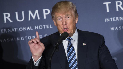 Trump, teknoloji devlerinin yöneticileriyle buluştu