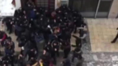 Kayseri'de HDP binasına saldırı