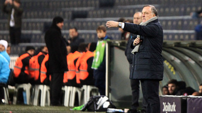 "2 yıldız kendilerine kulüp bulsun"