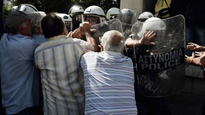 Yunanistan'da 'emekli' krizine çözüm aranıyor