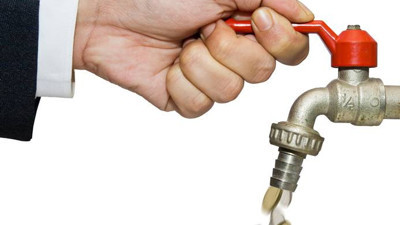 Doğrudan yatırımda geçmiş yılları mumla arıyoruz